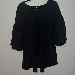 Black puff sleeved top